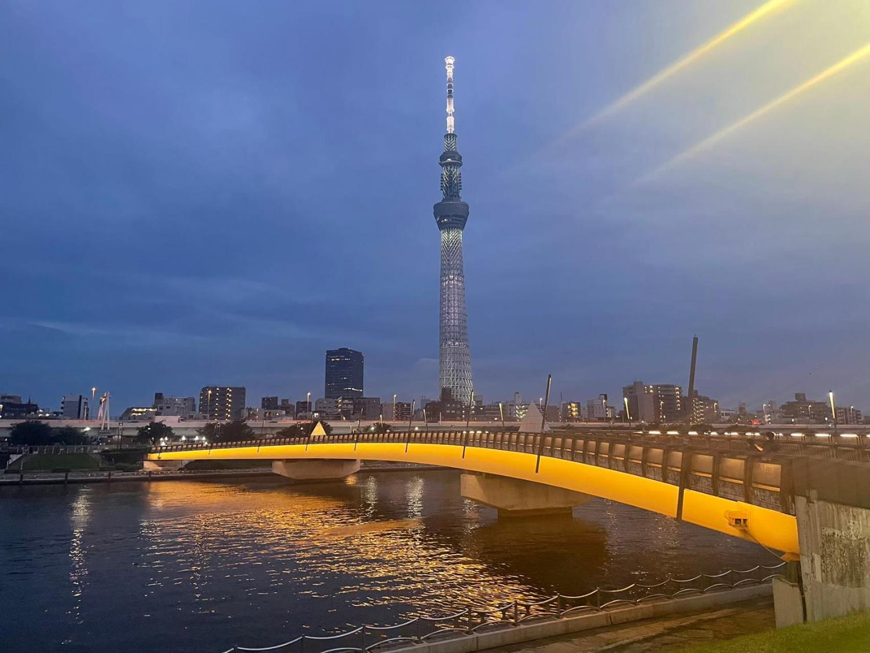 Calum Asakusa Imado Tokyoカルム浅草今戸ツインルーム新築民泊東京浅草隅田川今戸神社近くスカイツリー見えるコンビニコインランドリー近くある浅草駅まで徒歩圏内アクセス便利成田空港羽田空港銀座渋谷東京駅直通 ภายนอก รูปภาพ